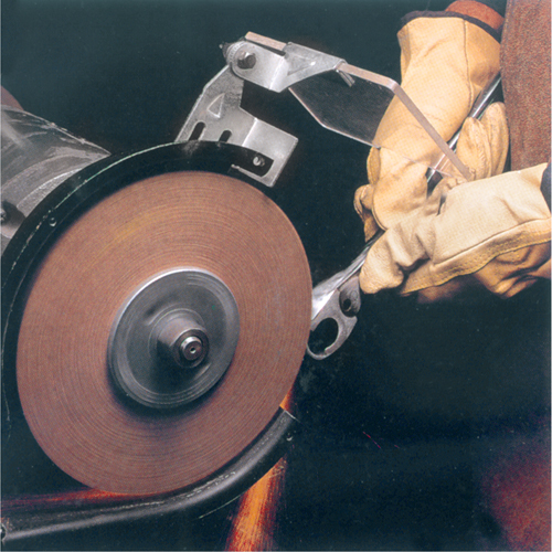 Meules d'abrasion & de polissage Scotch-brite, 6" dia. x 1" la, Arbre 1", Oxyde d'aluminium OSI Industrial Sales