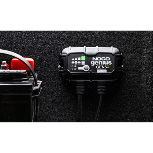 Chargeur de batterie embarqu&eacute; &agrave; 1 sortie de 5 amp&egrave;res Gen5X1 Genius OSI Industrial Sales