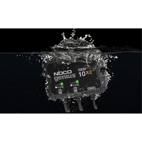 Chargeur de batterie embarqu&eacute; &agrave; 2 sorties de 20 amp&egrave;res GenPro10X2 Genius OSI Industrial Sales