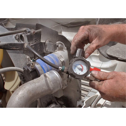 Trousse de test de syst&egrave;me d'air de turbocompresseur avec adaptateur pour fum&eacute;e OSI Industrial Sales
