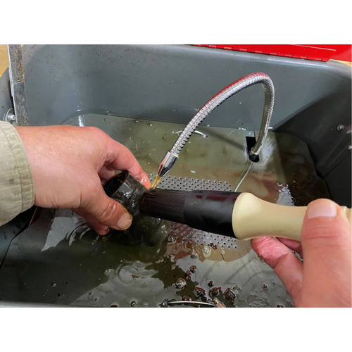 Brosse Atlasta pour pi&egrave;ces OSI Industrial Sales