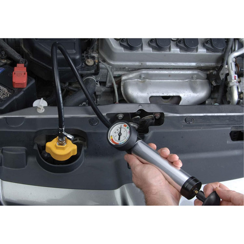 Trousse de test de pression du syst&egrave;me de refroidissement OSI Industrial Sales