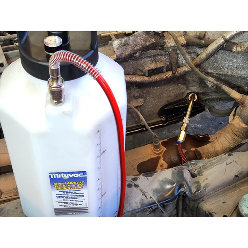 Syst&egrave;me de remplissage de liquide de transmission automatique de 2,5 gallon OSI Industrial Sales