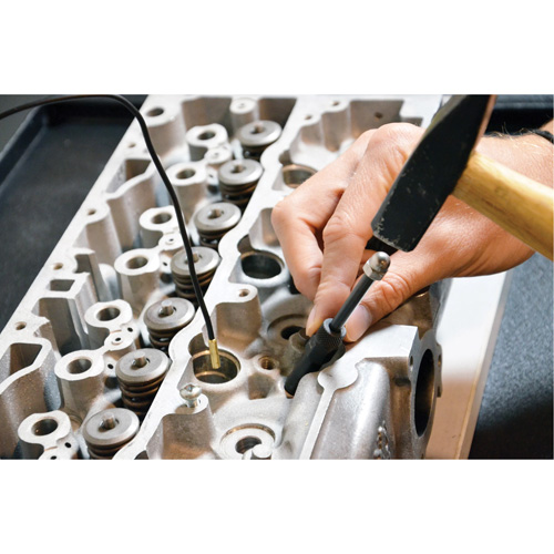 Trousse d'extracteur dembouts de bougies de pr&eacute;chauffage OSI Industrial Sales