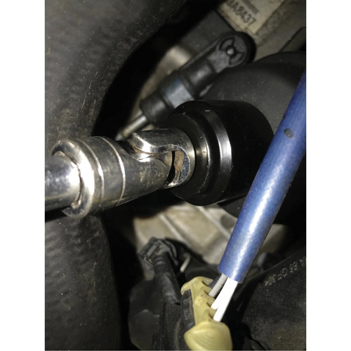 Douille pour filtre &agrave; huile Cummins 5,9 L - 25 mm OSI Industrial Sales
