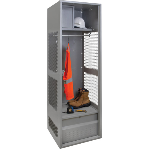 Casier pour &eacute;quipement, Acier, 24" la x 24" p x 72" h, Gris OSI Industrial Sales
