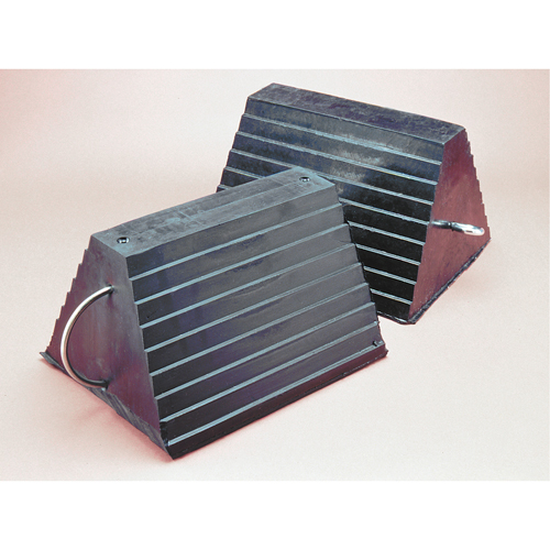 Cale de roue, 9" x 8" x 6", Noir OSI Industrial Sales
