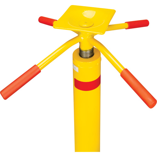 Cric pour remorque &agrave; capacit&eacute; statique de 50 000 lb, Cap. de levage 2,5 tonnes OSI Industrial Sales