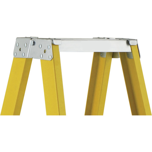 6600 Series Industrial Heavy-Duty 2-Way Stepladders, Fibreglass, 300 lbs. Capacity, 6' OSI Industrial Sales