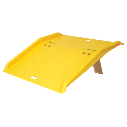 Rampe de quai de chargement portable en poly pour diable, Capacit&eacute; de charge 750 lb, 36" lo x 35" la x 5" h OSI Industrial Sales