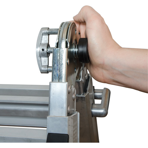&eacute;chelle t&eacute;lescopique multifonction, Aluminium, 300 lb, CSA calibre 1A OSI Industrial Sales