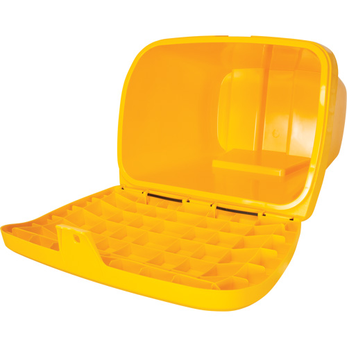Salt & Sand Storage Bins, With Hasp, 21" x 27" x 26", 4.24 cu. ft., Yellow OSI Industrial Sales