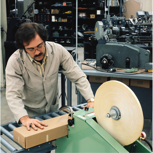 Rubans adh&eacute;sifs opaques 8934 Tartan, &eacute;paisseur 4 mils, 12 mm (1/2") x 55 m (180')  OSI Industrial Sales