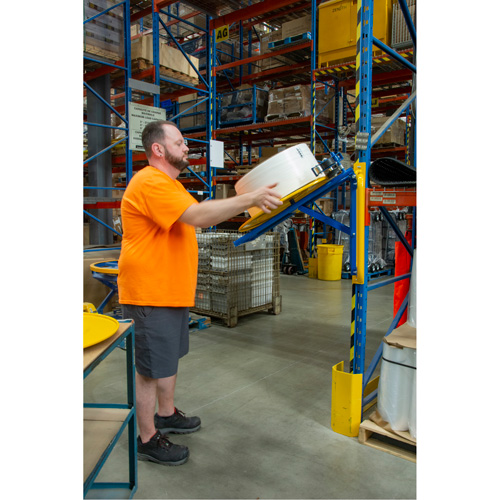 Distributeur de feuillards, Feuillard Polyester/Acier/Polypropyl&egrave;ne, Dia de noyau 16"/8", largeur de rouleau 3"/8"/6" OSI Industrial Sales