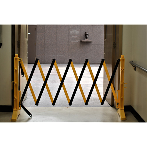 Barri&egrave;re Xpandit, 36" h x 11,5' lo, Noir/Jaune OSI Industrial Sales