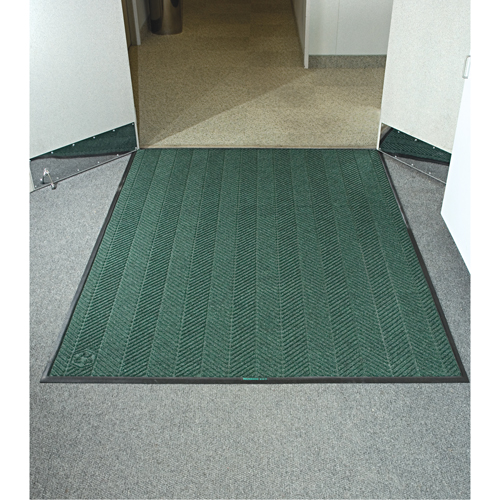 Waterhog&reg; Eco Elite Matting, Wiper/Scraper, 6' x 6' x 3/8", Southern Pine OSI Industrial Sales