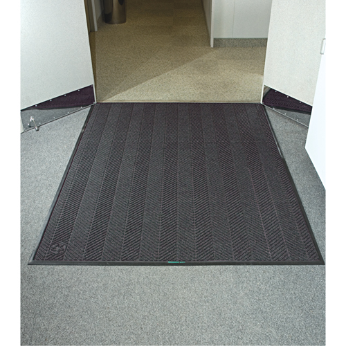 Tapis Waterhog Eco Elite, Essuie-pieds/grattoir, 4' x 6' x 3/8", Cendre grise OSI Industrial Sales