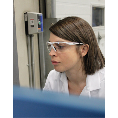 Lunettes de s&eacute;curit&eacute; s&eacute;rie Z1500, Lentille Transparent, Anti-&eacute;gratignures, R&eacute;pond ou surpasse la norme CSA Z94.3 OSI Industrial Sales