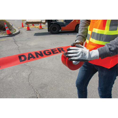 Ruban pour barricade Danger, Bilingue, 3" la x 1000' lo, 1,5 mil, Noir/rouge OSI Industrial Sales