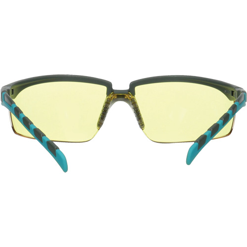 Lunettes de s&eacute;curit&eacute; de la s&eacute;rie Solus 2000, Lentille Ambr&eacute;e, Antibu&eacute;e/Anti-&eacute;gratignures, ANSI Z87+ OSI Industrial Sales