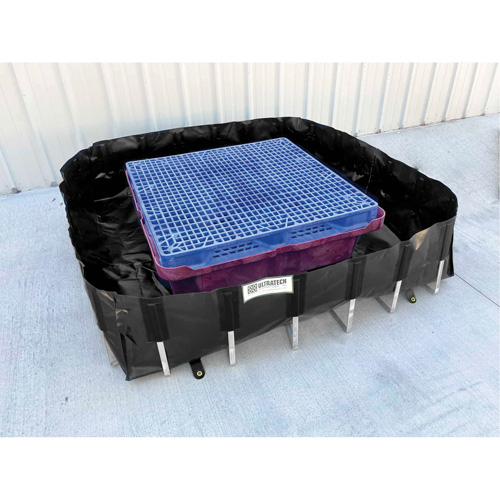 Berme de confinement des d&eacute;versements Ultra-IBC Berm, Capacit&eacute; 400 gal. US, 6' la x 6' lo x 18" h, Support en L OSI Industrial Sales