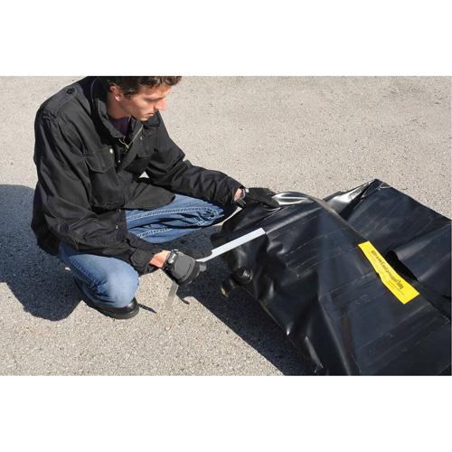 Conteneur flexible pour r&eacute;servoir de carburant sans drain Ultra-550 Containment Sump, 102" lo x 72" la, 650 gal. US Capacit&eacute; OSI Industrial Sales