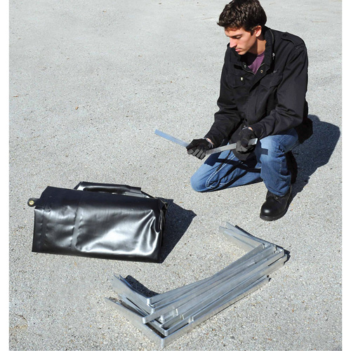 Conteneur flexible pour r&eacute;servoir de carburant sans drain Ultra-550 Containment Sump, 102" lo x 72" la, 650 gal. US Capacit&eacute; OSI Industrial Sales