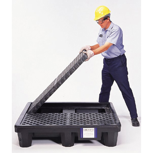 Ultra-Spill Pallet mod&egrave;le &eacute;conomique, 4 barils, Capacit&eacute; de d&eacute;versement 66 gal. US, 53" x 53" x 11,8" OSI Industrial Sales