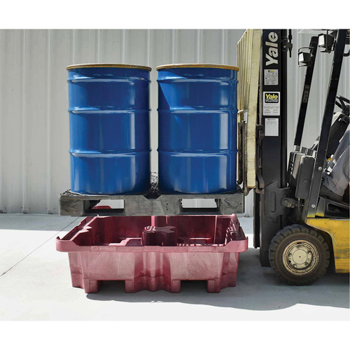 Ultra-Spill King palette de d&eacute;versement &agrave; pont plat, 4 barils, Capacit&eacute; de d&eacute;versement 85 gal. US, 51" x 51" x 17,5" OSI Industrial Sales