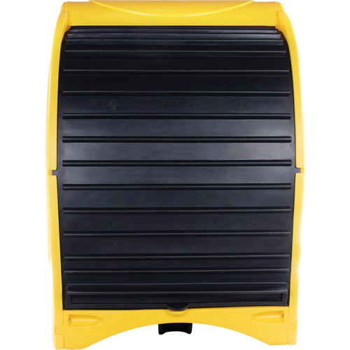 Palette contre les d&eacute;versements &agrave; couvercle dur pour 4 barils, 68,11" lo x 61,61" la x 83,07" h, Capacit&eacute; de charge 1433 lb OSI Industrial Sales