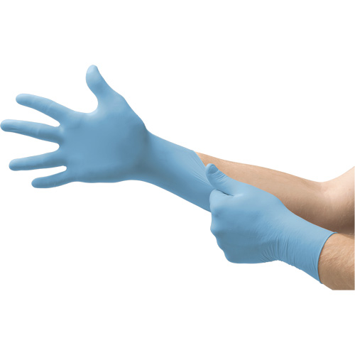 Gants jetables Vesatility 92-134 MICROFLEX, 7.5/8/Moyen, Nitrile, 2,76-mil/3,94-mil, Sans poudre, Bleu, Classe 2 OSI Industrial Sales