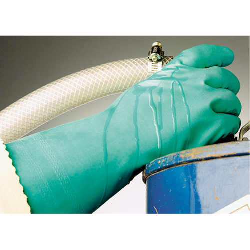 Gants &agrave; prise emboss&eacute;e &agrave; motif en Z StanSolv, Taille Moyen/8, 14" lo, Nitrile, Doublure en Interlock, 11 mils OSI Industrial Sales