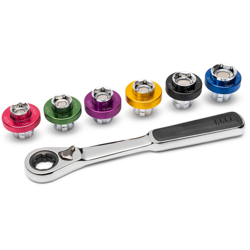 Jeu de douilles m&eacute;triques magn&eacute;tiques &agrave; 6 pans pour bouchon de vidange d'huile, 7 Morceaux, Prise de 3/8" OSI Industrial Sales