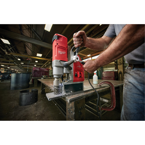 Ensemble de perceuse &eacute;lectromagn&eacute;tique, 1-1/2"/1-5/8", Pression de la pointe 600 lb OSI Industrial Sales