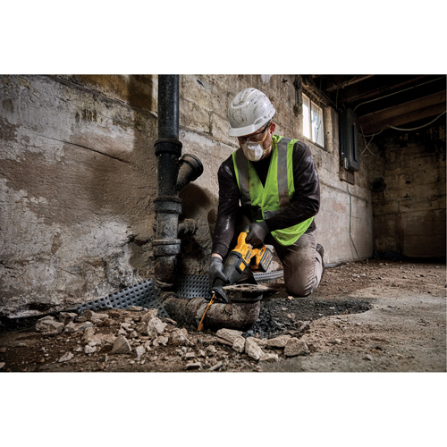 Scie alternative sans balai Max FlexVolt (outil seulement), 60 V, Lithium-ion Bloc-pile, 0-3000 coups/min OSI Industrial Sales
