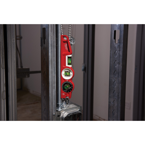 Niveau torpille moul&eacute; sous pression verrouillable avec fiole 360 degr&eacute;s, 10" lo, Aluminium, 3 fioles, Magn&eacute;tique OSI Industrial Sales