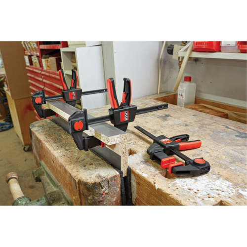 Serre-joints de table &agrave; une main (2 pi&egrave;ces), 6" (152,4 mm) OSI Industrial Sales