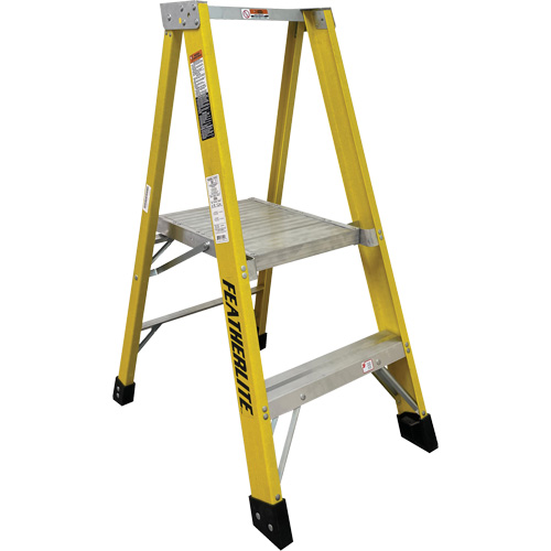 Industrial Heavy-Duty Platform Stepladders (6500 Series), 4', 300 lbs. Cap. OSI Industrial Sales
