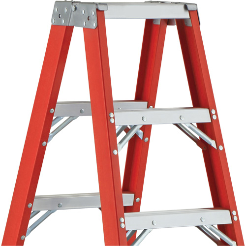 6600 AA Series Industrial Extra Heavy-Duty 2-Way Stepladders, Fibreglass, 375 lbs. Capacity, 4' OSI Industrial Sales