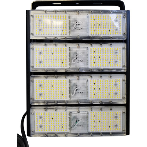 T&ecirc;te de lampe, DEL, 200 W, 30000 lumens, Boîtier en Aluminium OSI Industrial Sales
