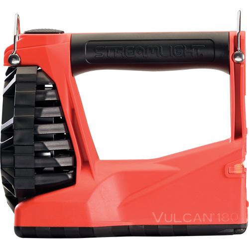 Syst&egrave;me de lanterne multifonctionnelle 180 Vulcan avec support pour v&eacute;hicule, DEL, 1200 lumens, 5.75 hres de fonctionnement, piles Rechargeable, Compris OSI Industrial Sales