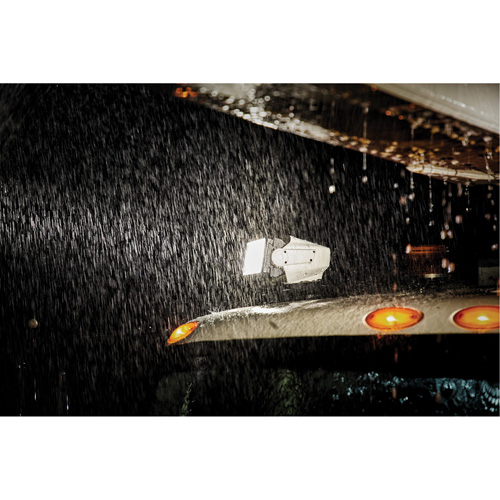 Projecteur orientable polyvalent &agrave; t&eacute;l&eacute;commande, DEL, 4250 lumens OSI Industrial Sales