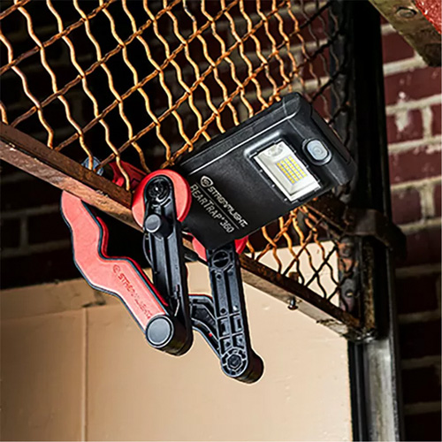 Beartrap&reg; 360 Rotating Work Light, LED, 2000 Lumens OSI Industrial Sales
