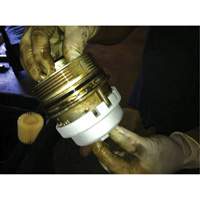 Cl&eacute; &agrave; filtre &agrave; huile type capuchon pour Toyota/Lexus/Scion OSI Industrial Sales