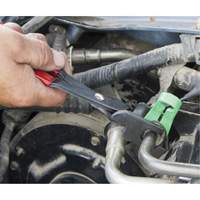 Pince de d&eacute;connexion pour carburant et climatisation OSI Industrial Sales