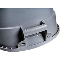 Contenant gris Titan pour d&eacute;chets, Plastique, 20 gal. US OSI Industrial Sales