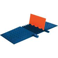 Protecteur de c&acirc;bles Guard Dog, 5 canaux, 20" lo x 50" la x 1,88" h OSI Industrial Sales