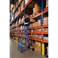 Escabeau roulant certifi&eacute; par la CSA, 4 marches, Largeur de la marche 22", Hauteur de la plateforme 37", Acier OSI Industrial Sales