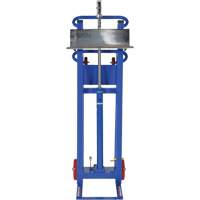 Gerbeur &agrave; plateforme hydraulique, M&eacute;canisme Pompe au pied, Capacit&eacute; de 750 lb, Levage max de 52" OSI Industrial Sales