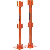 Poteaux temporaires ProGuards pour barri&egrave;re de s&eacute;curit&eacute;, 8" la x 39" h, Orange OSI Industrial Sales